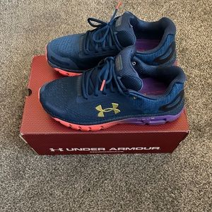 Under Armour HOVR Infinite 2 Size 12 Men’s Shoes Bleu Marine Fair*